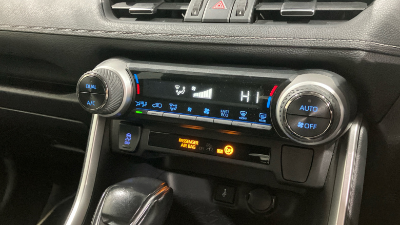 Toyota RAV4 2.5 VVT-i Hybrid Design 5dr CVT Hybrid Estate